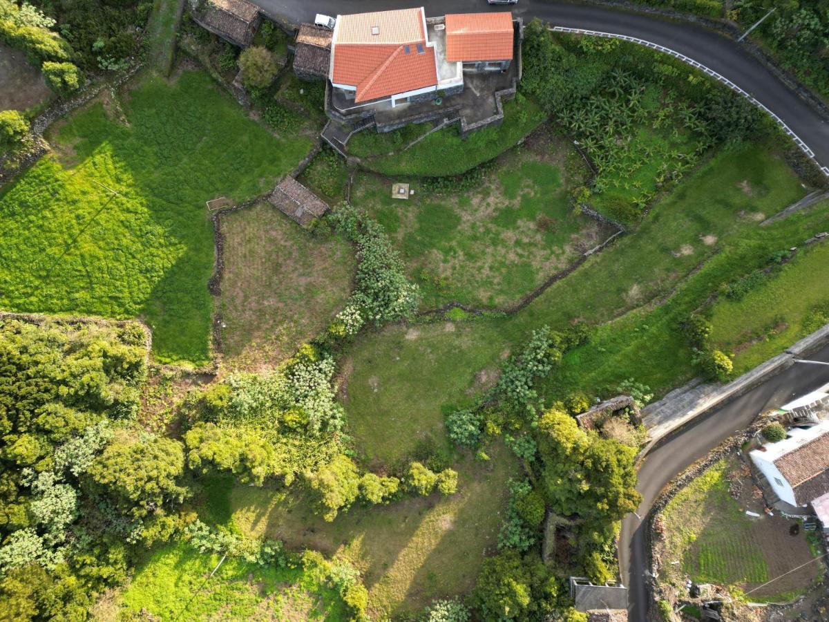 Casa Dos Caldeiras Bed & Breakfast Lajes do Pico Exterior foto